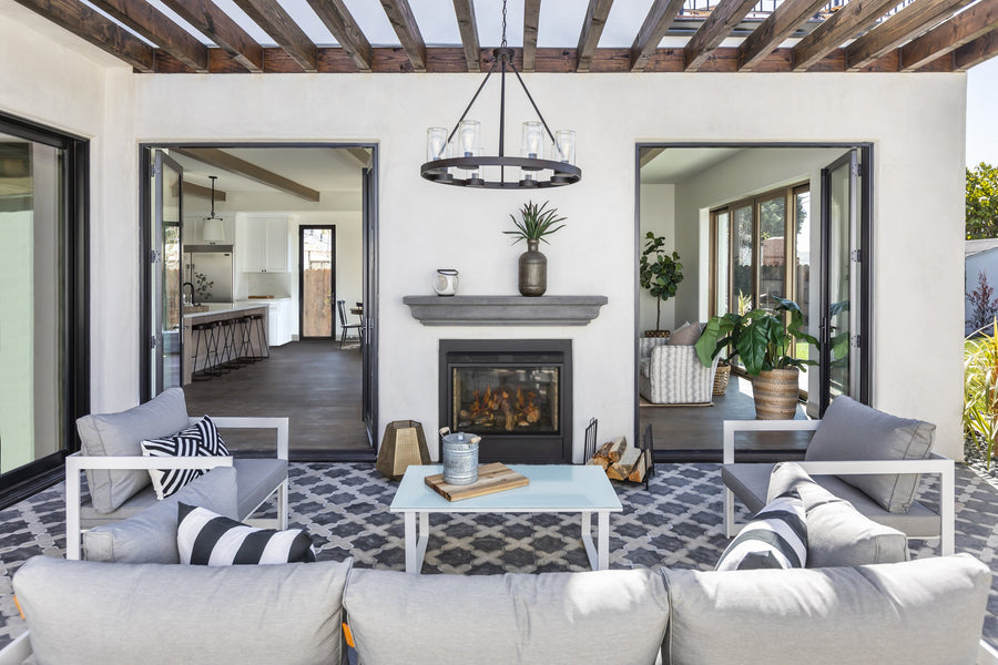 Blu & White Westchester House