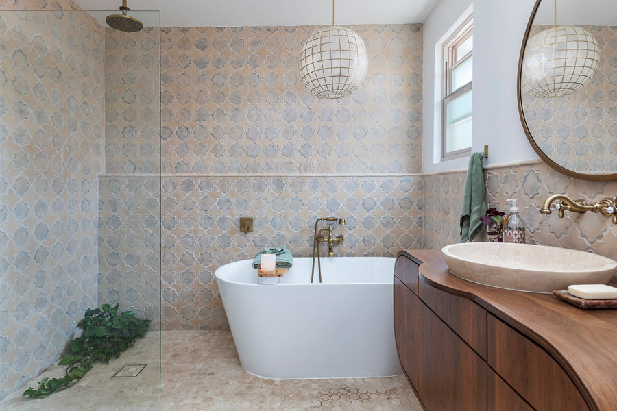 Long Beach Bali Bathroom
