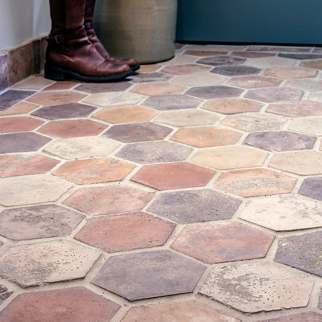 In Stock Artillo 6" Hexagon Creme Fraiche