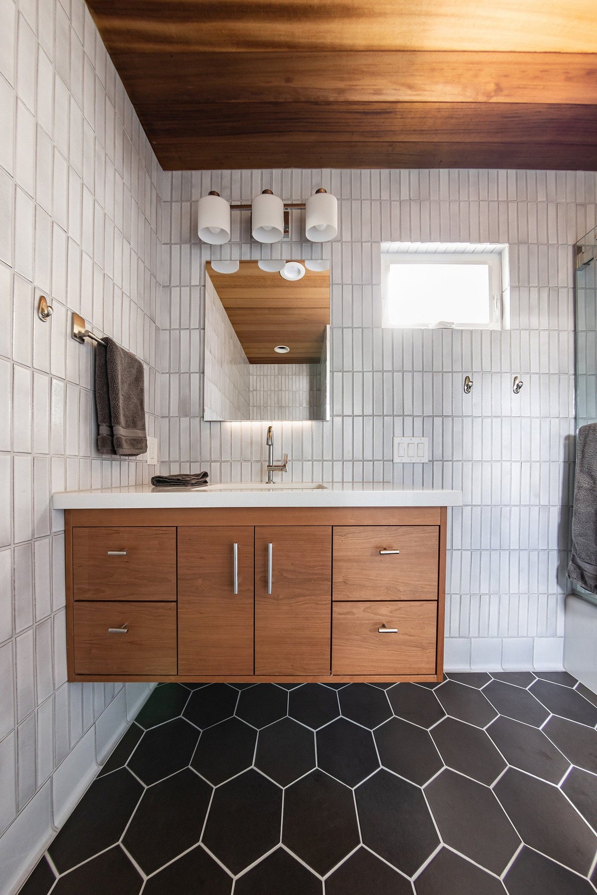 Great White 2x6 walls and wood vanity