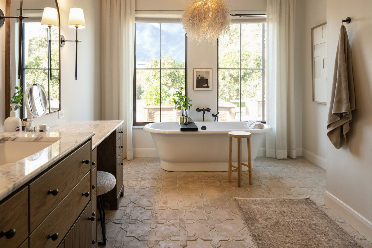 Bath with Hacienda Flash Artillo floor