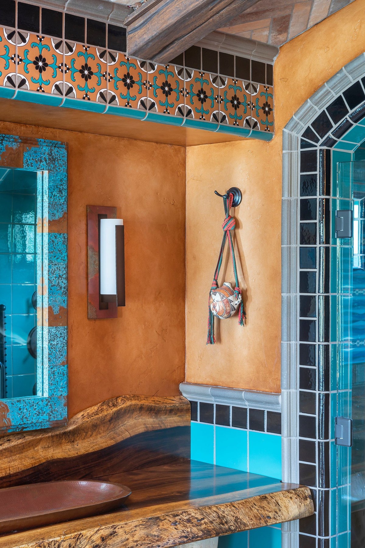 Vanity with painted deco border