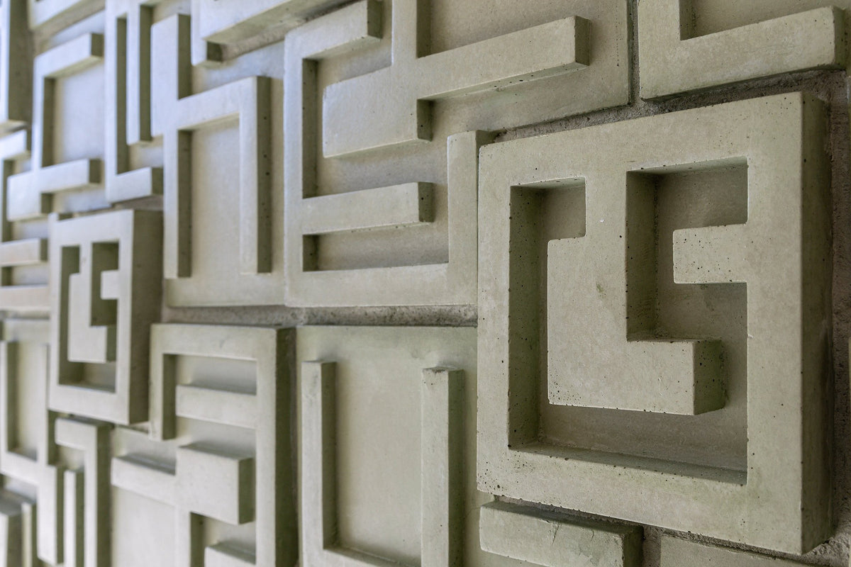 Deep relief edges in soft green