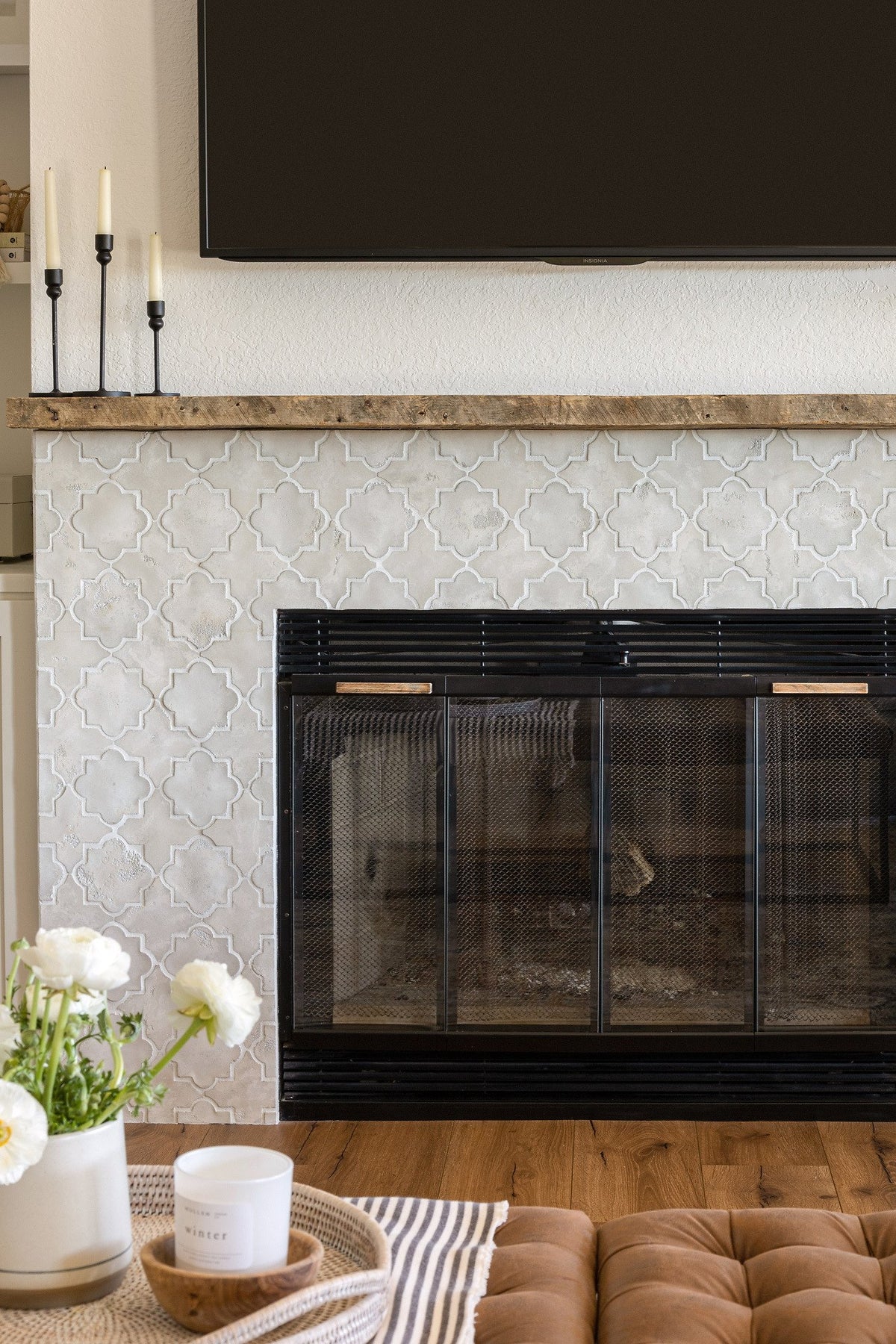 Arabesque fireplace with living room