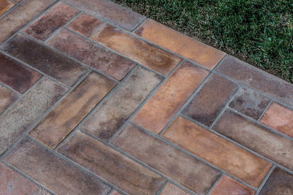 Hand-finished 4x12 tile texture