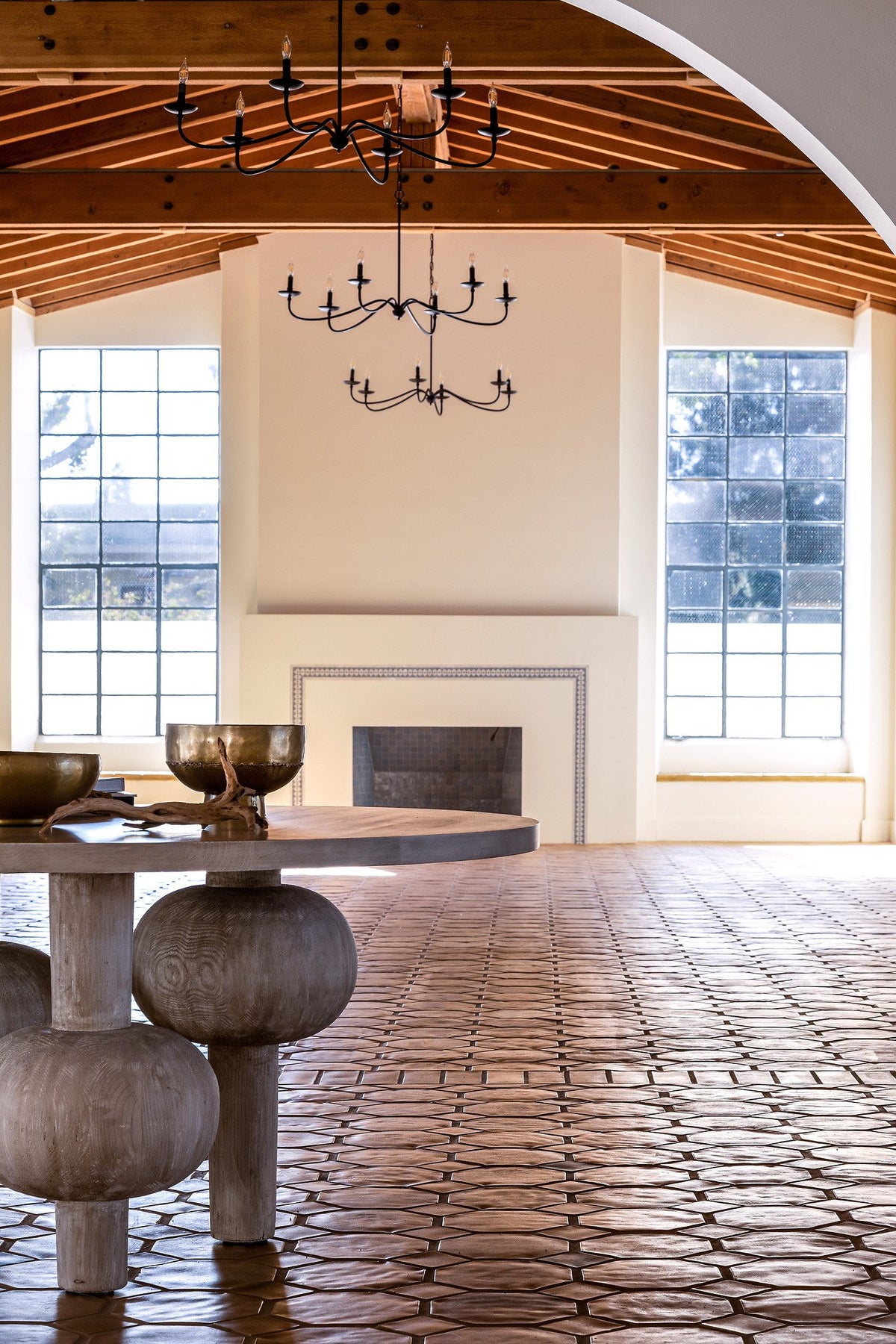 Fireplace hall with Octagon floor