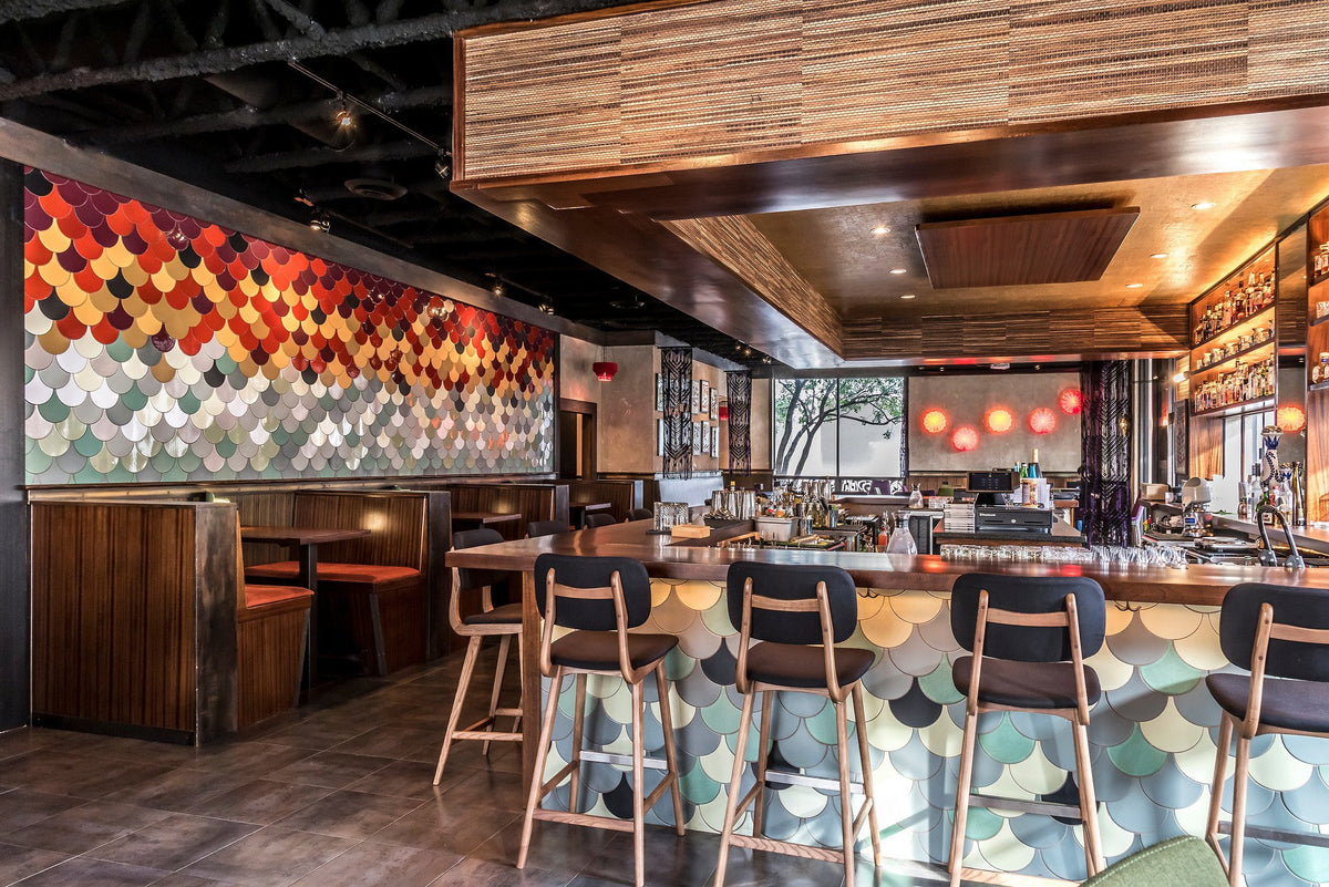 Dining room and bar with Conche tile