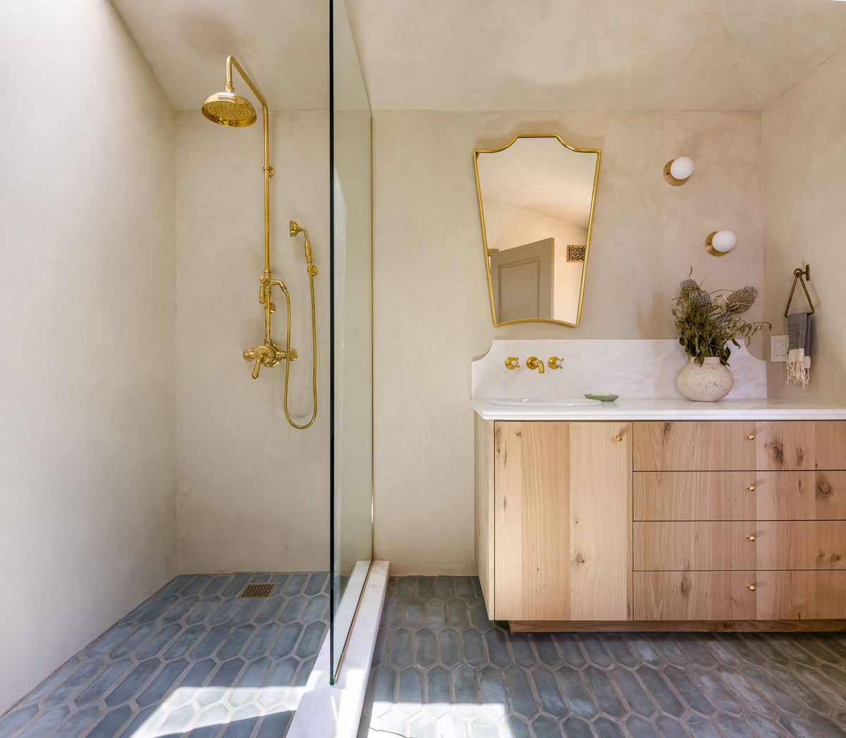 Picket 3x11 shower floor in Ocean Green Dark