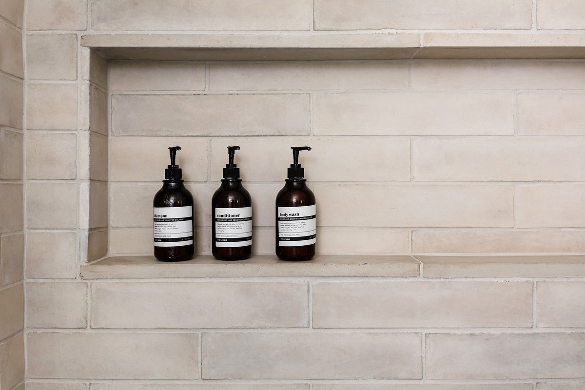 Long shower niche in Artillo 4x16