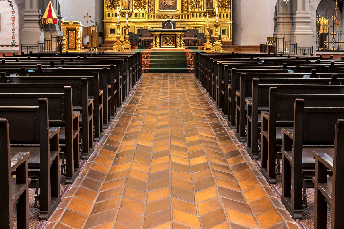 Center aisle in Spanish Brown chevron
