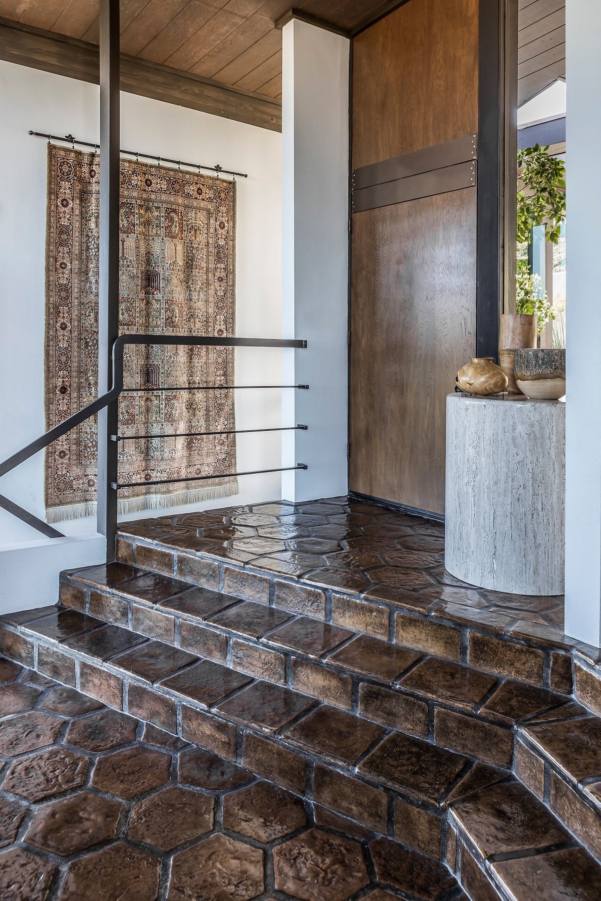 Interior entry steps in Hexagon tile