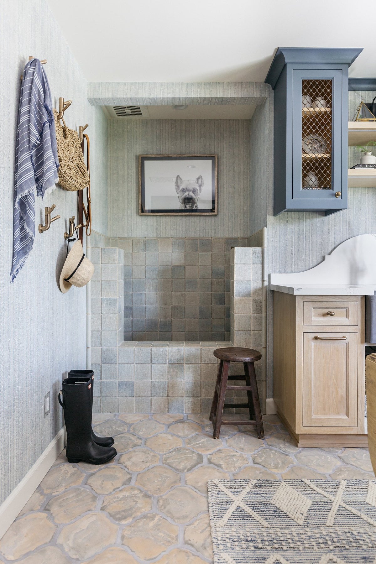 Mudroom corner and tiled dog wash