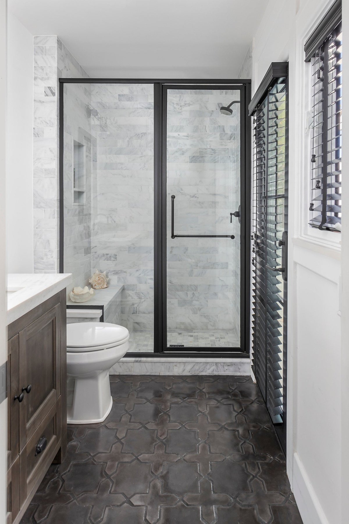Shower and vanity on Charcoal floor