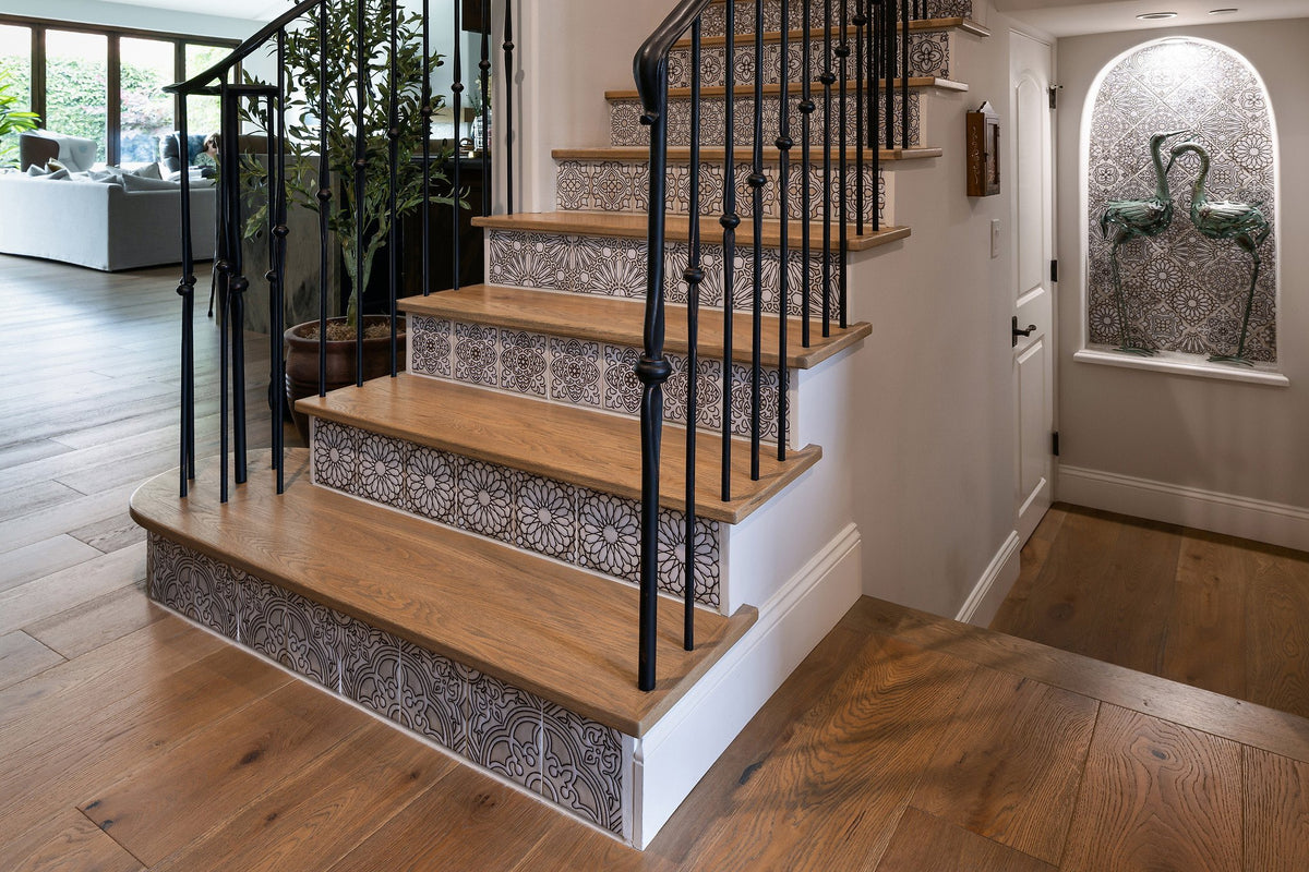 Stairs and tiled hallway niche