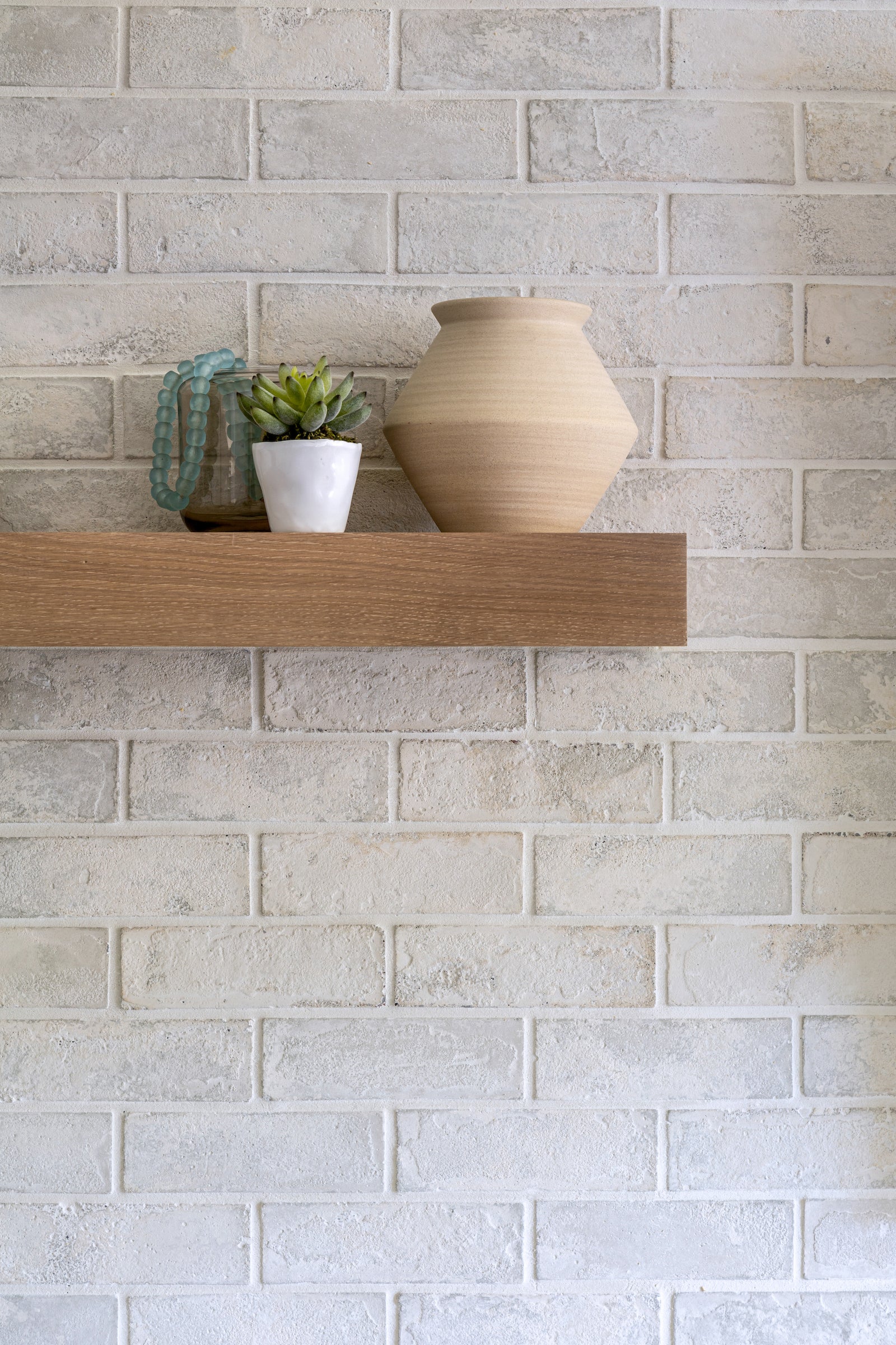 Corona del Mar office in Standard Brick 2x8, Early Gray color, Limestone texture
