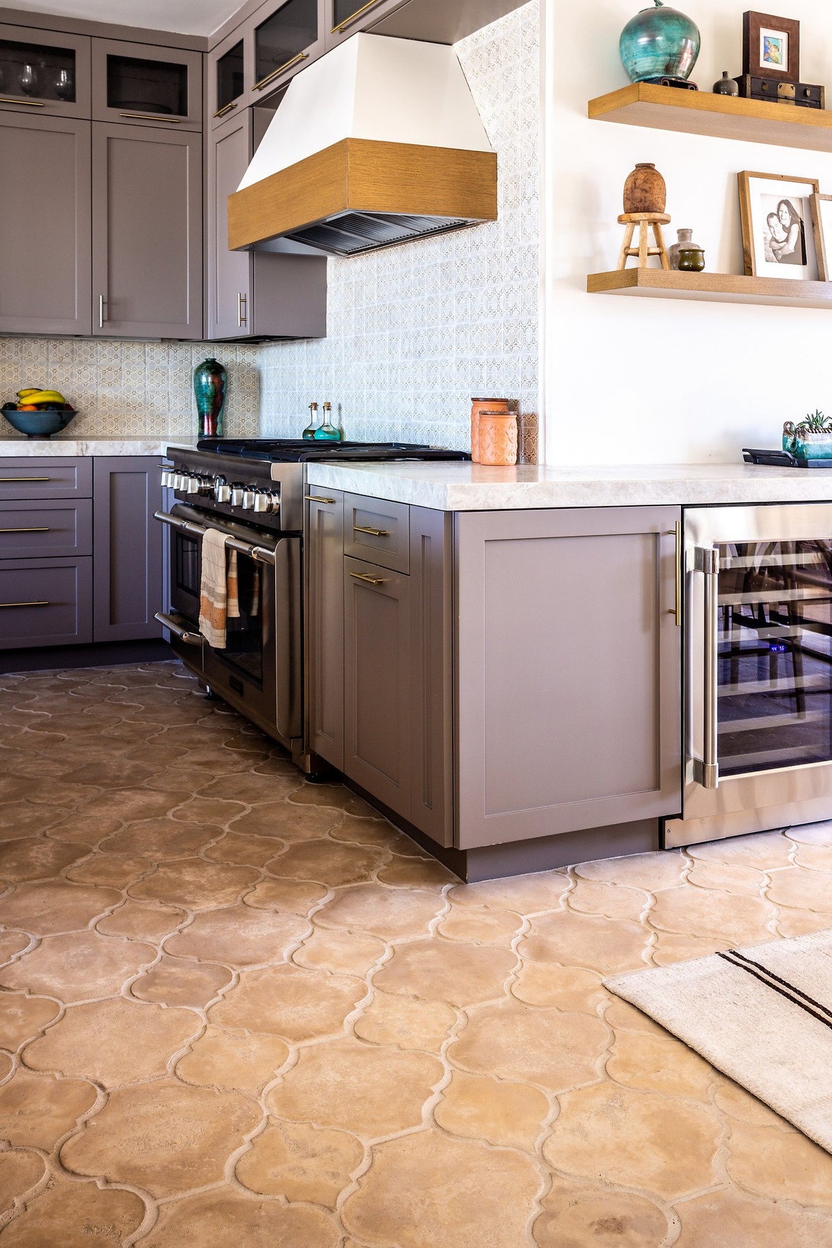 Kitchen on Hacienda Arabesque 5B