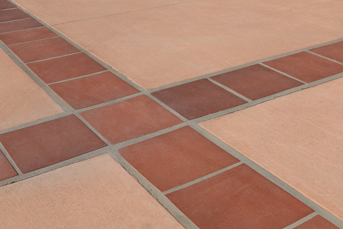 Crossing bands of unglazed Monrovia