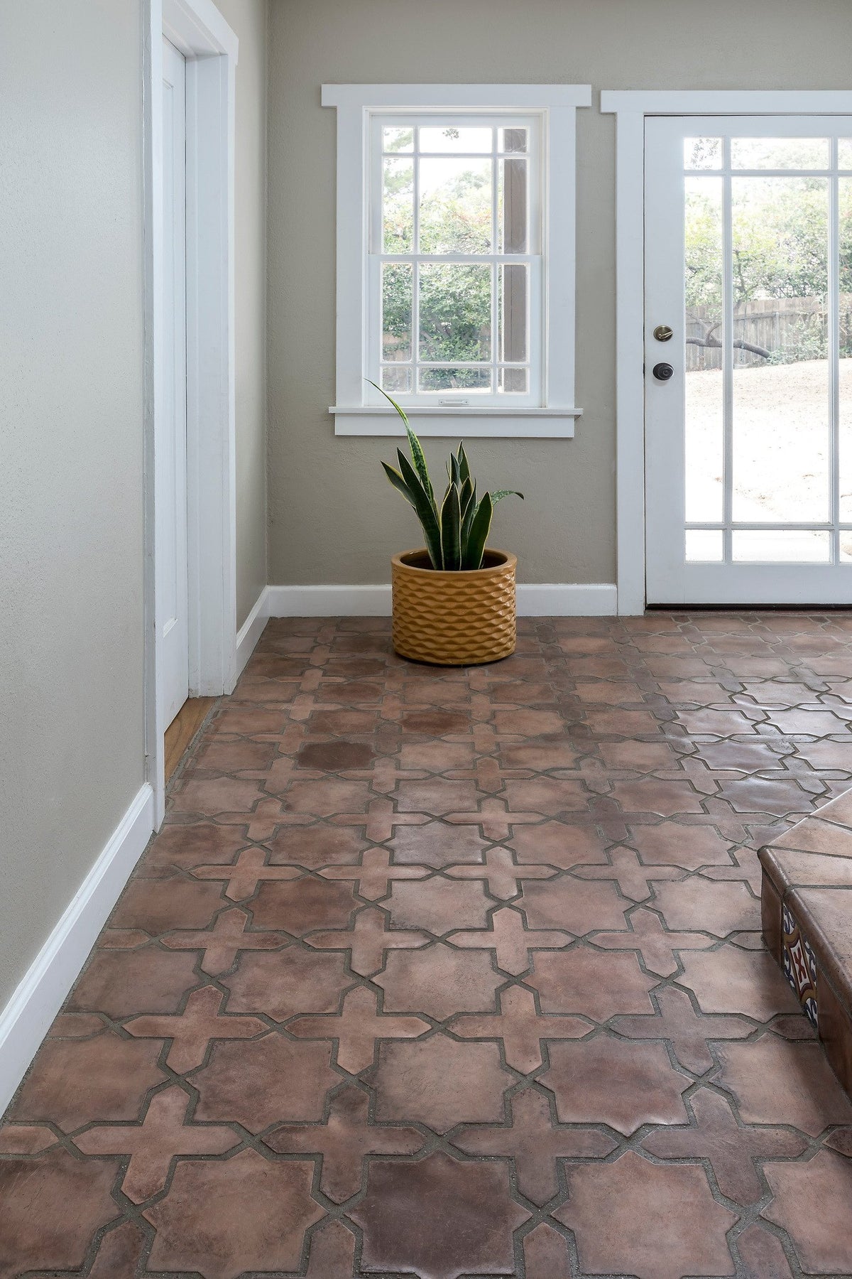 Entry hall in Cotto Gold 2C