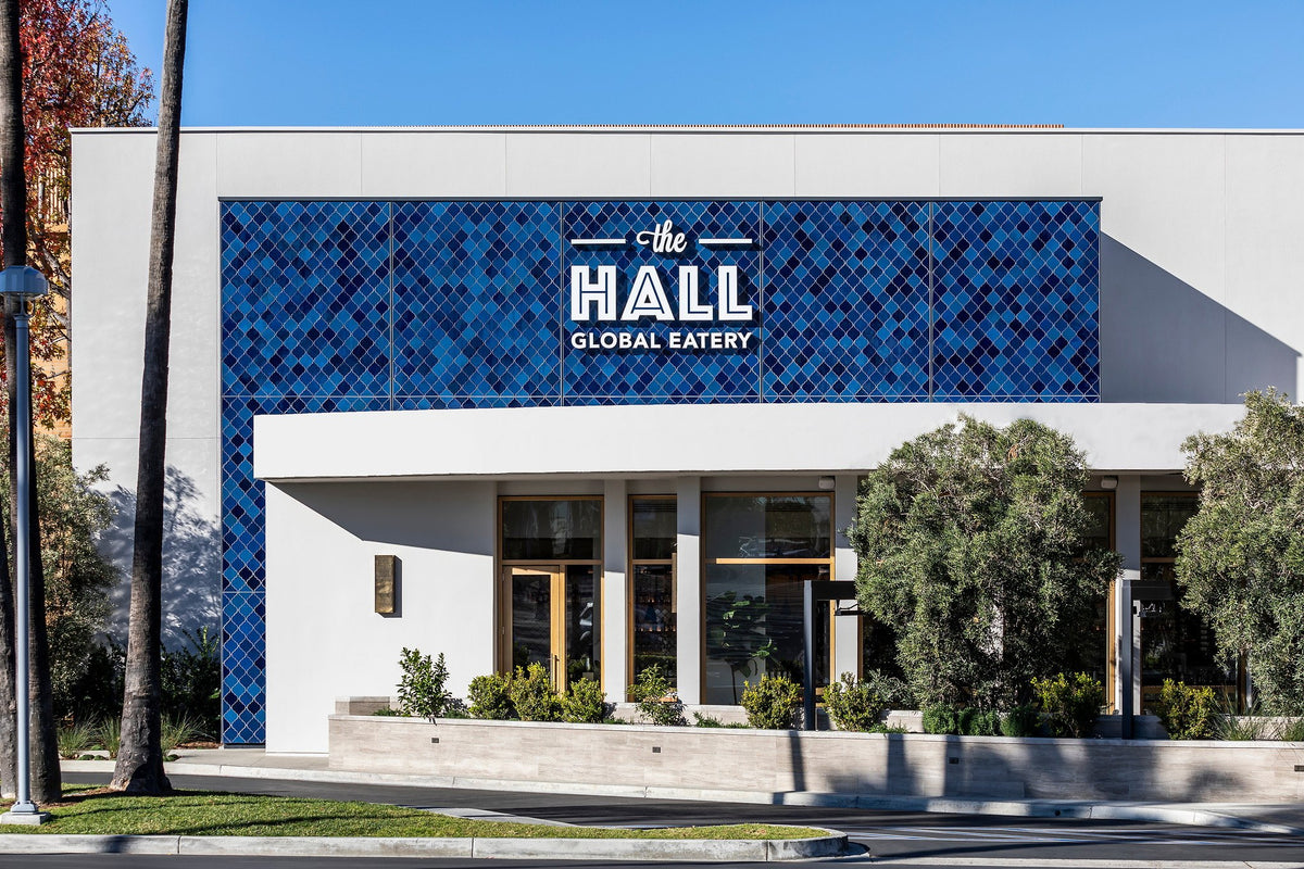Food hall facade in blue Studio tile
