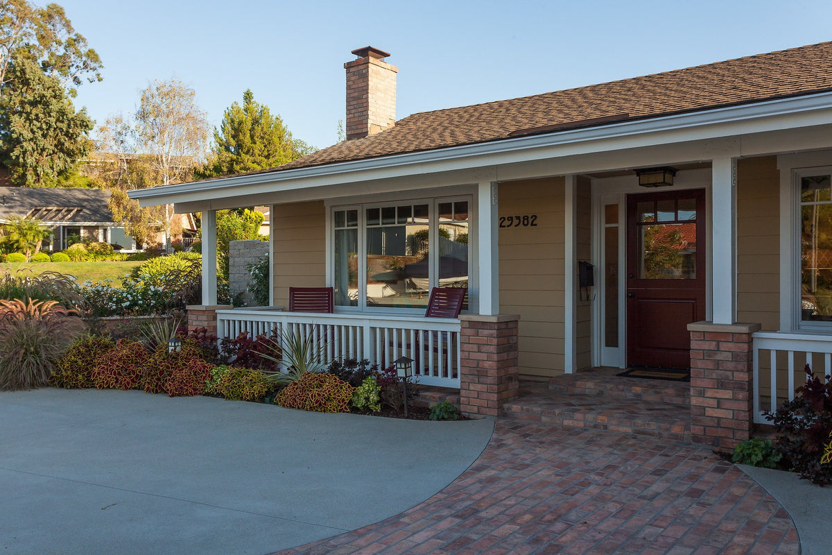 Front walk in Smooth Brick