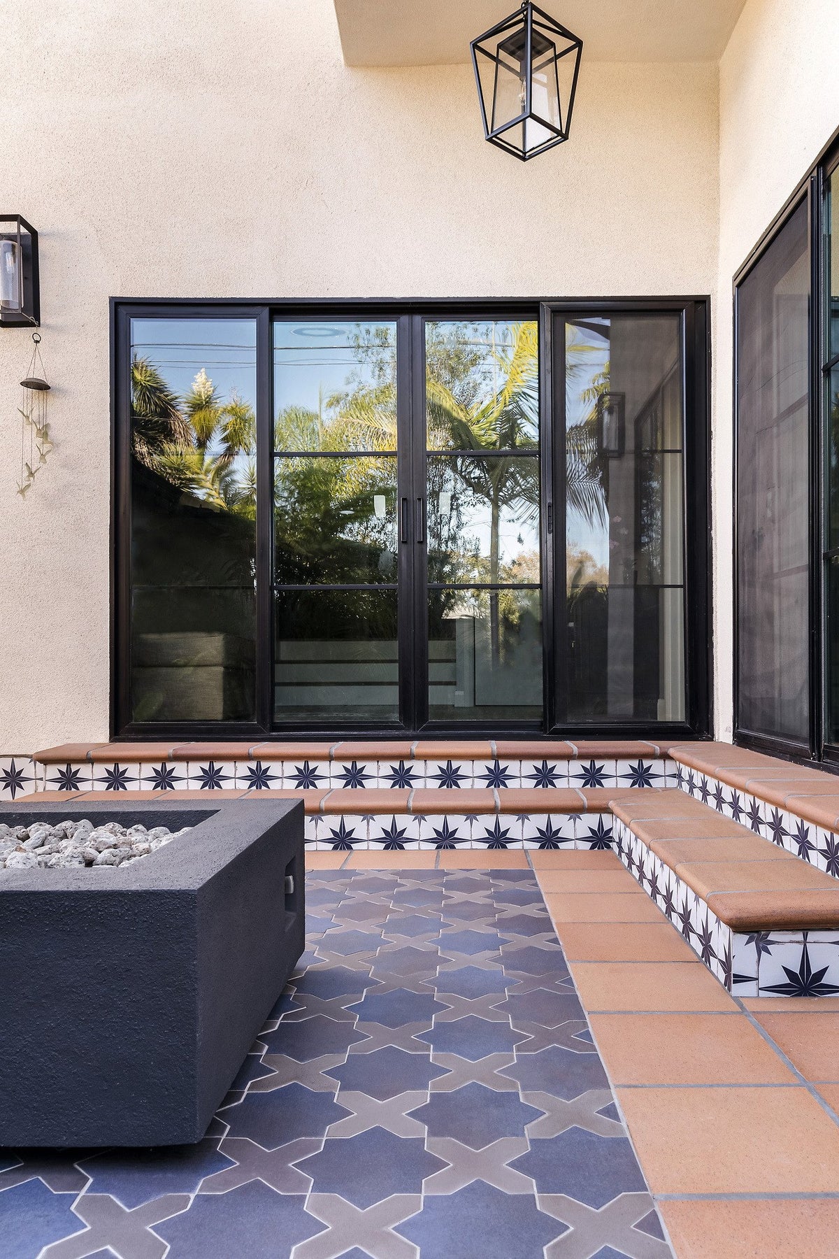 Patio bench with star tile risers