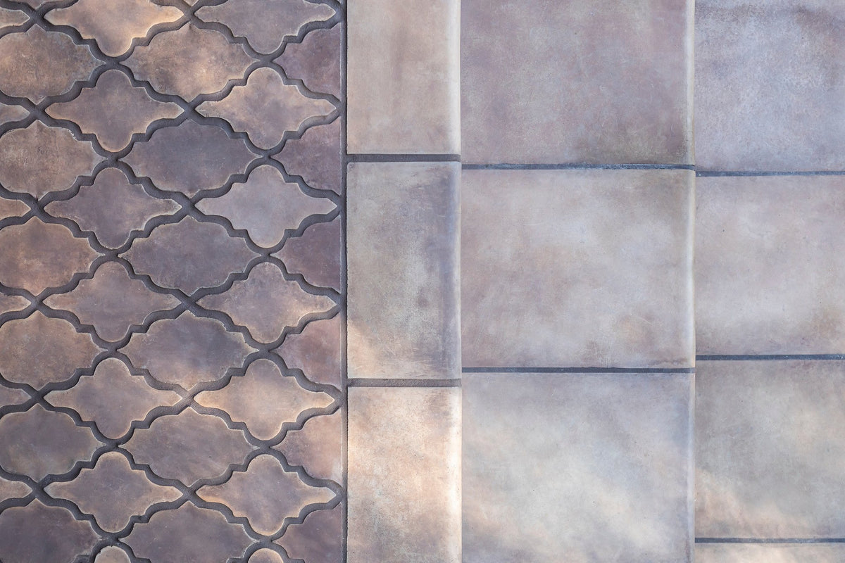 Arabesque field meeting square tile