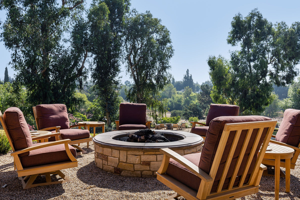Fire pit with Cotto Gold cap